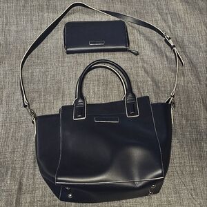 Vera Bradley Handbag and Wallet Set